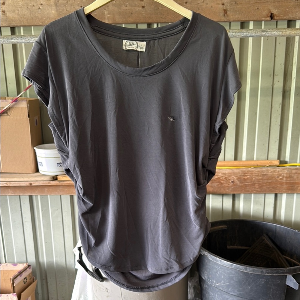 Women's Gray Top